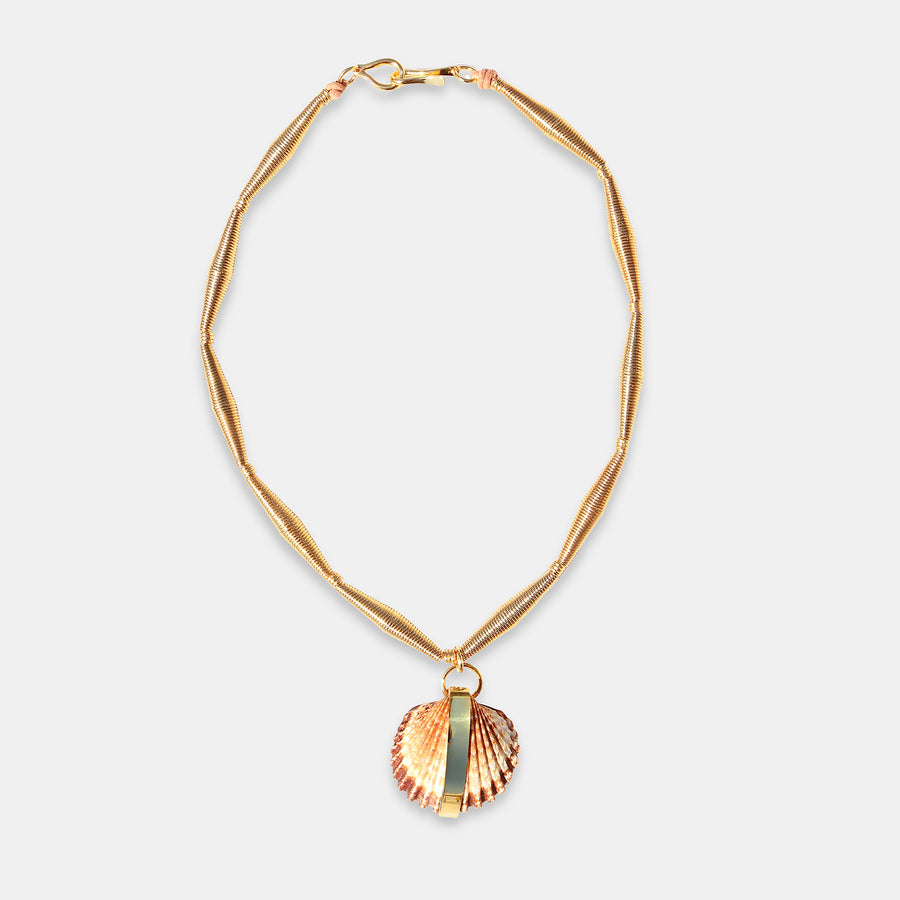 Punu Necklace With Shell Pendant