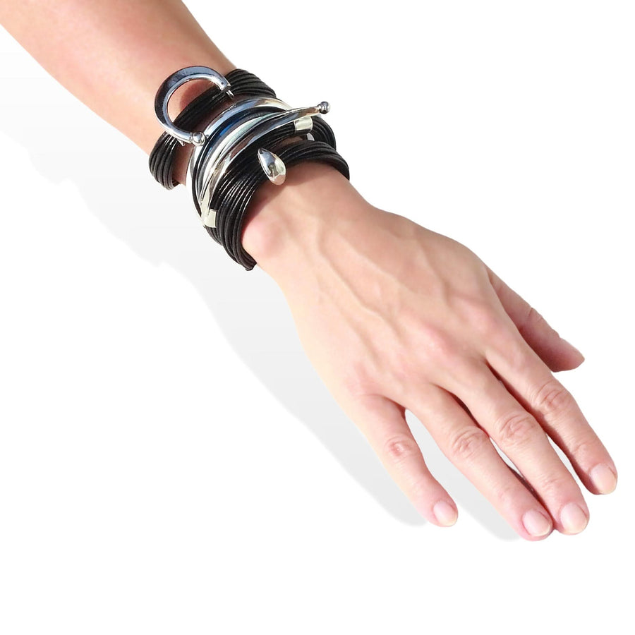 Terra Nile Bracelet In Black and Silver - Tohum Design